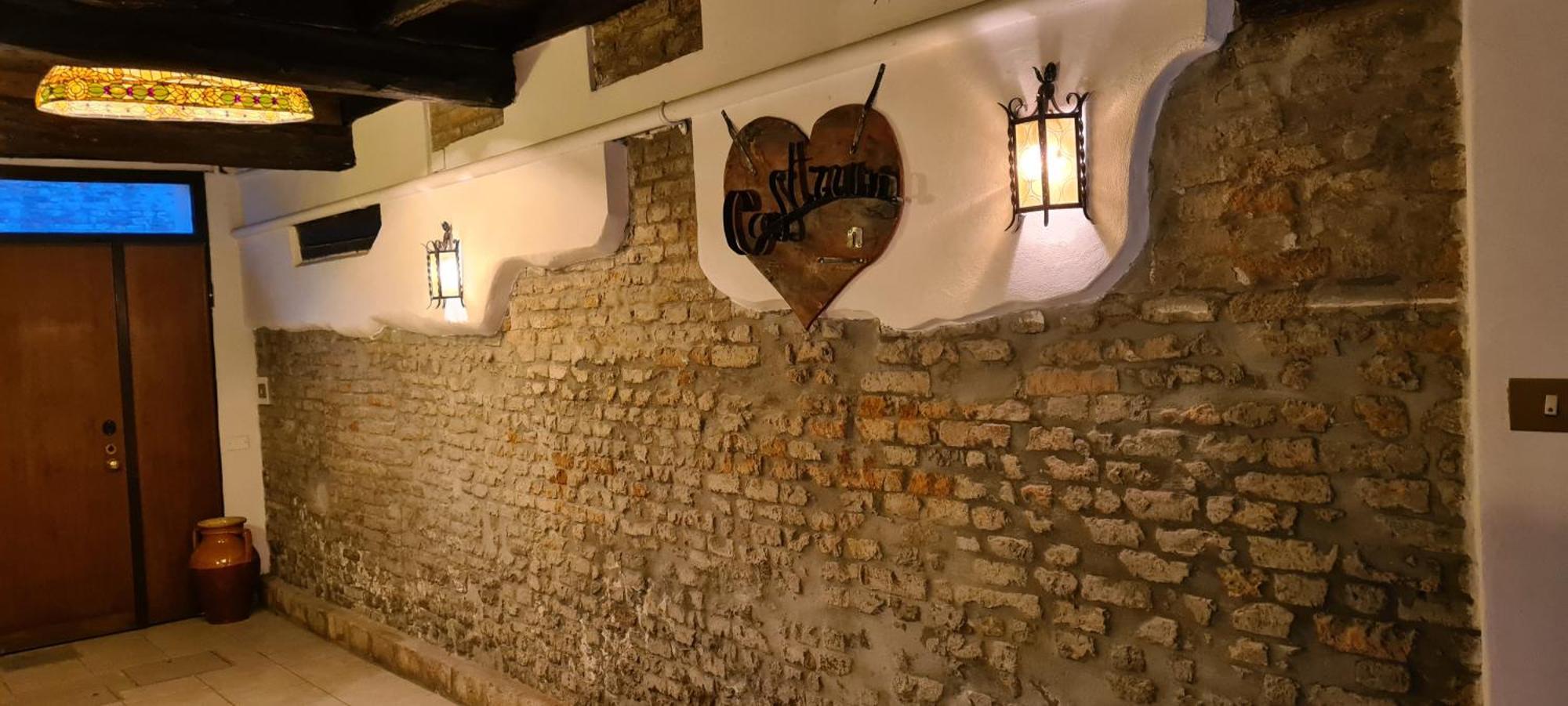 Il Cuore Del Castrum 1 Ferrara Esterno foto
